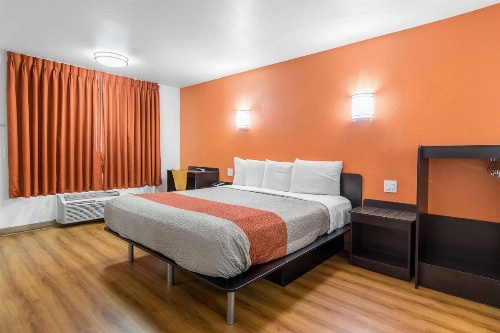 Motel 6 Anaheim -Buena Park image 27