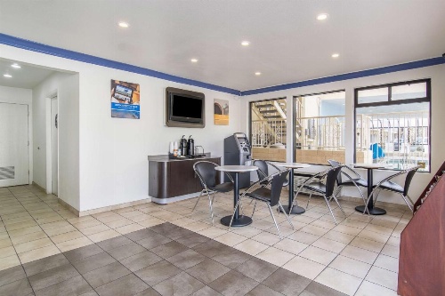 Motel 6 Anaheim -Buena Park image 47